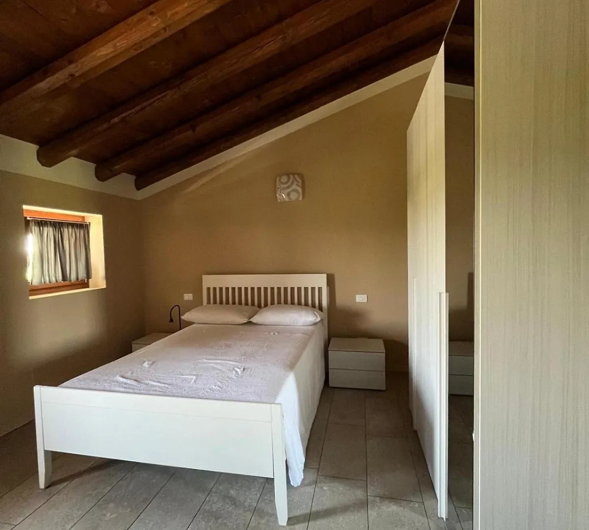 Guest house Eatvolve - Rifugio Del Benessere Hotel Carzago Riviera Italy